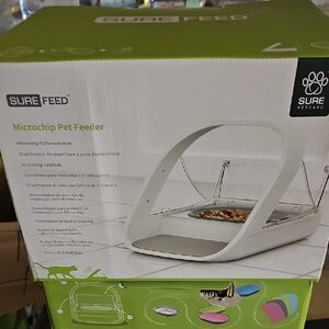 Microchip Pet Feeder